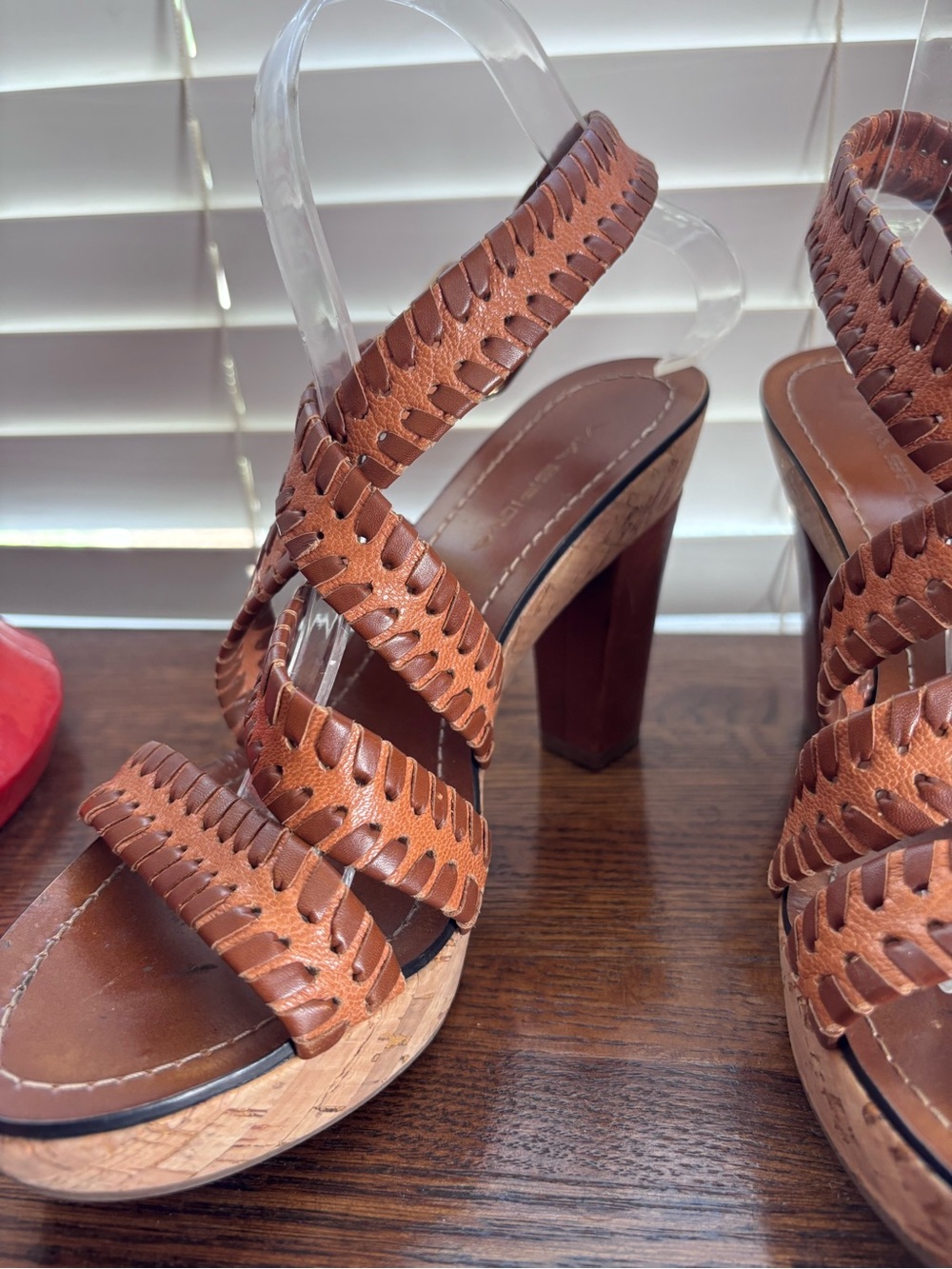 Size 8 leather heels - Picture 3 of 13